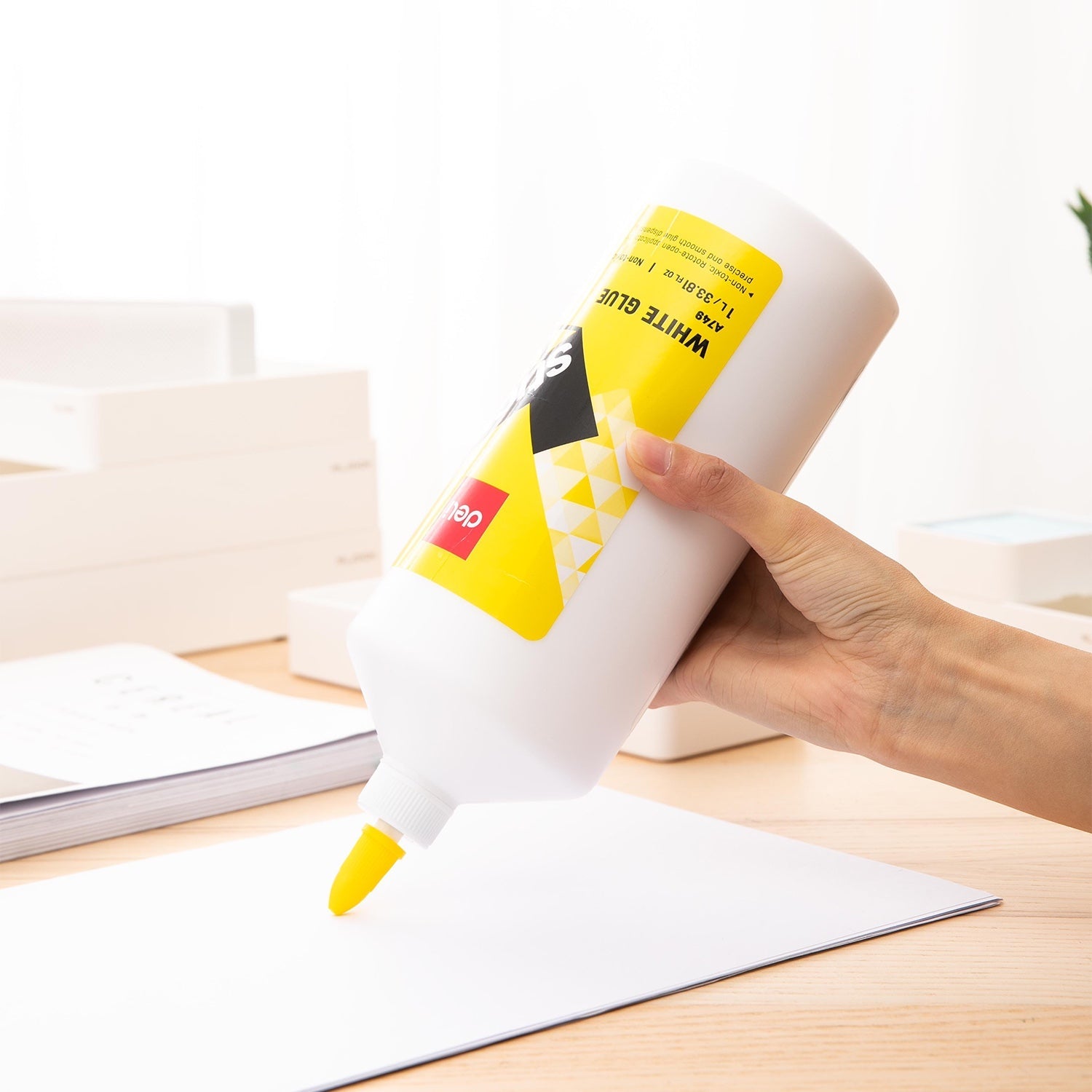 DELI WHITE GLUE 1000ML